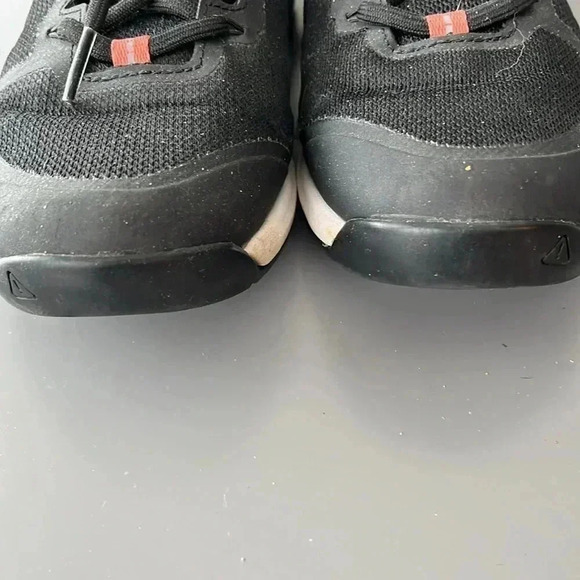 [US6.5]Keen Explorers  Black Sneaker-WMN - Picture 9 of 10